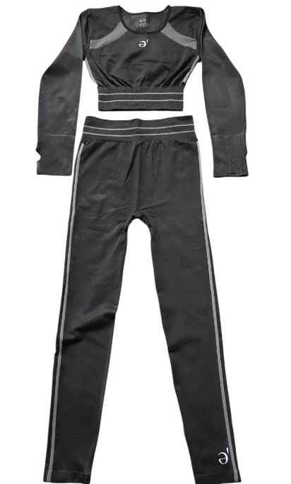 Ja'De Winter Workout Sets